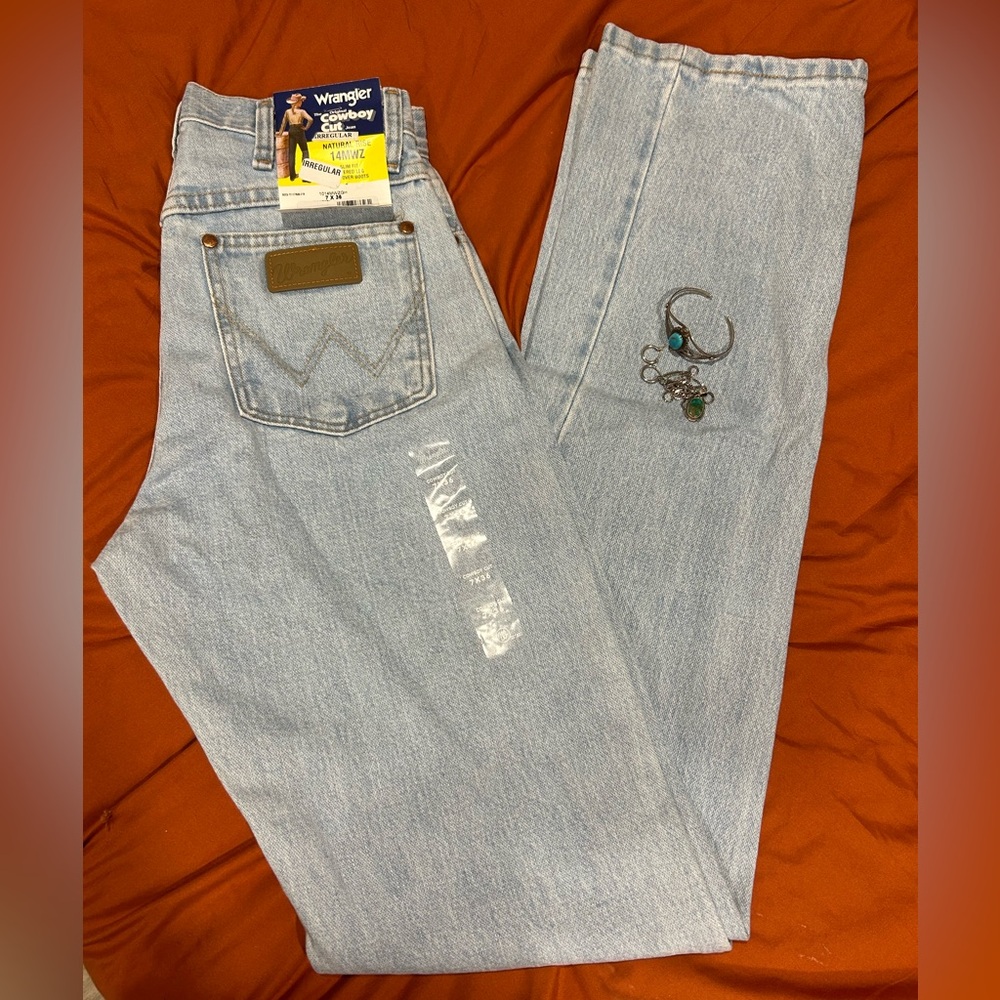 Women’s Wrangler jeans 7x36